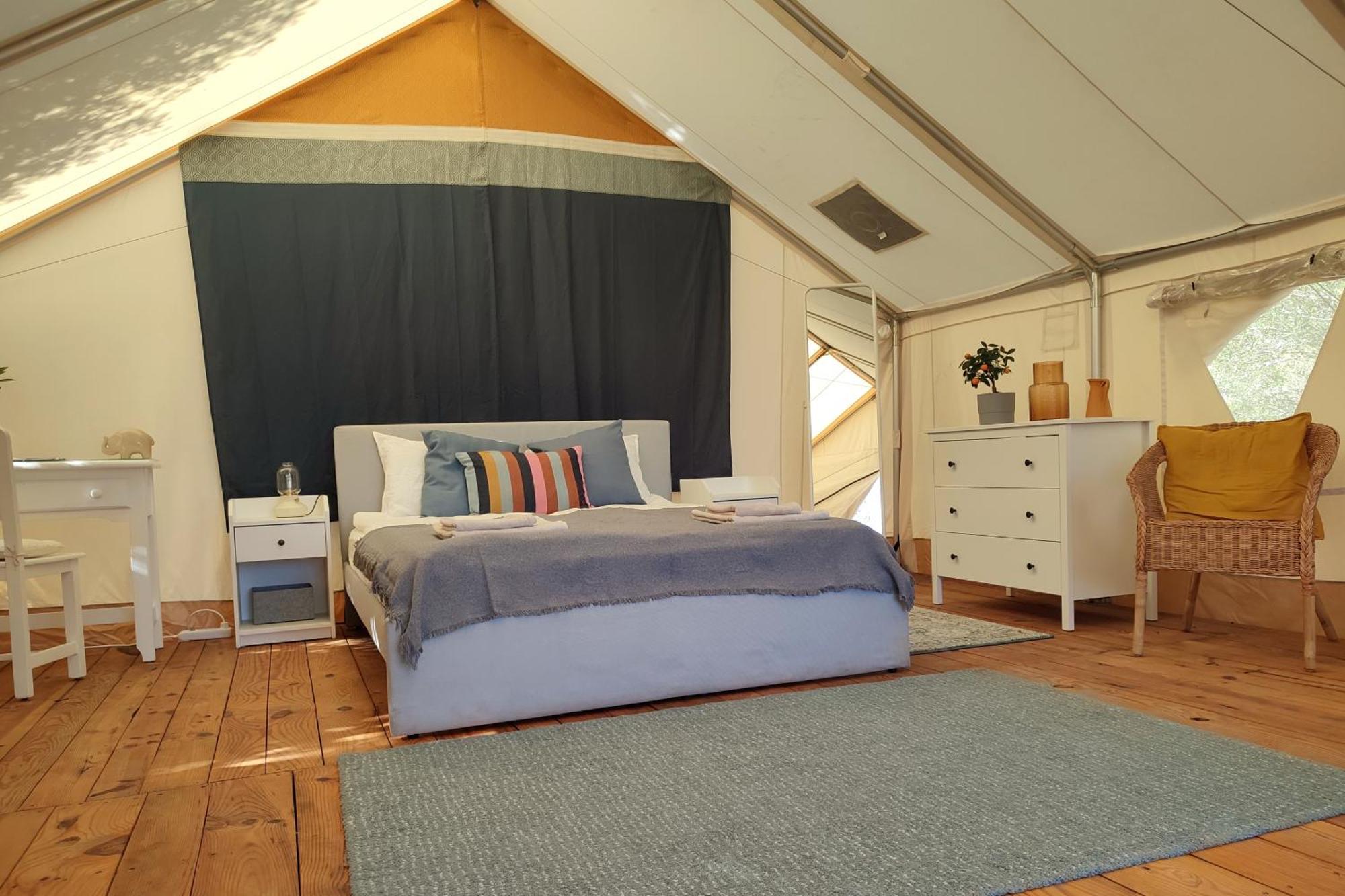 Отель Tranquilo Glamping Осанехос Номер фото