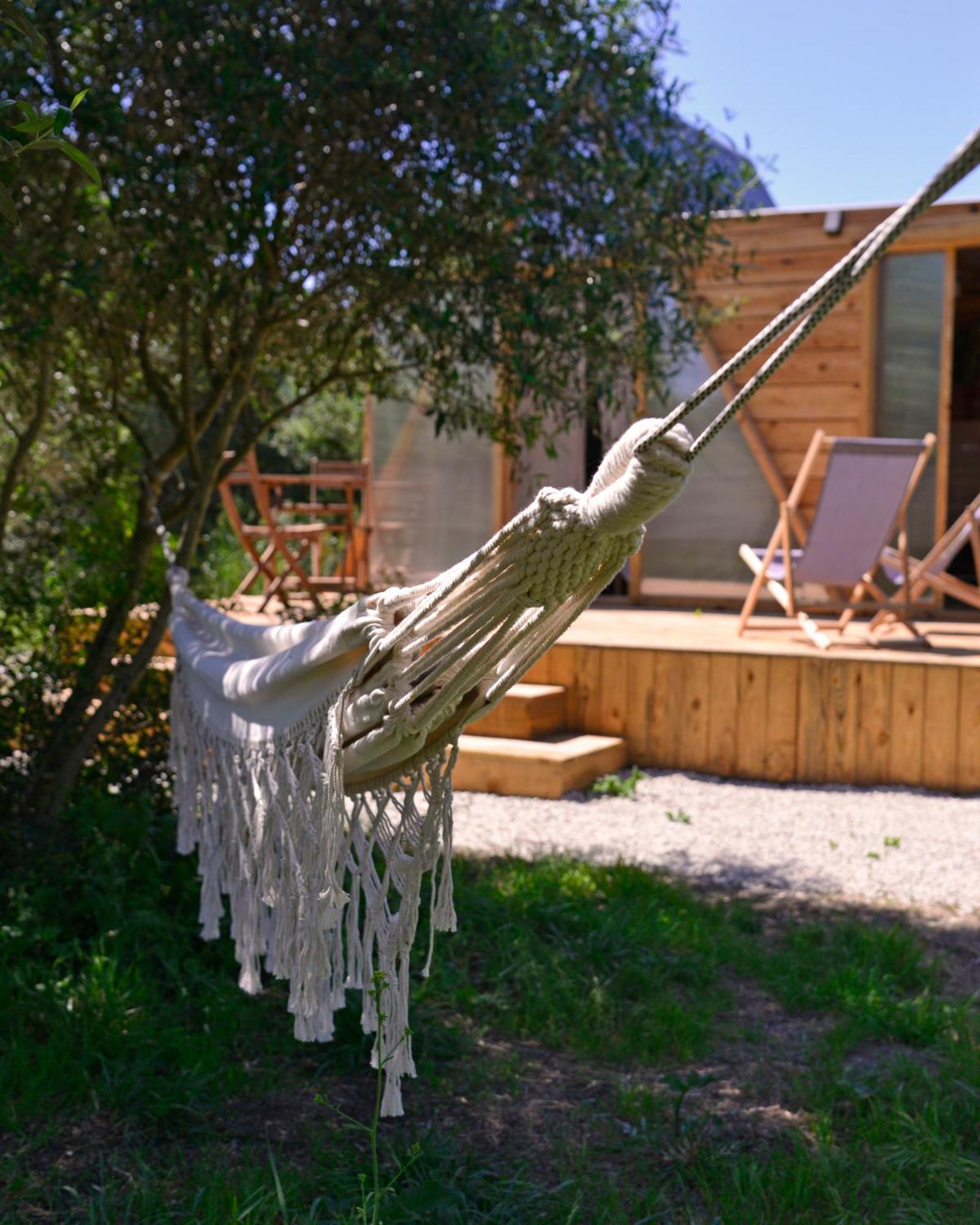 Отель Tranquilo Glamping Осанехос Экстерьер фото