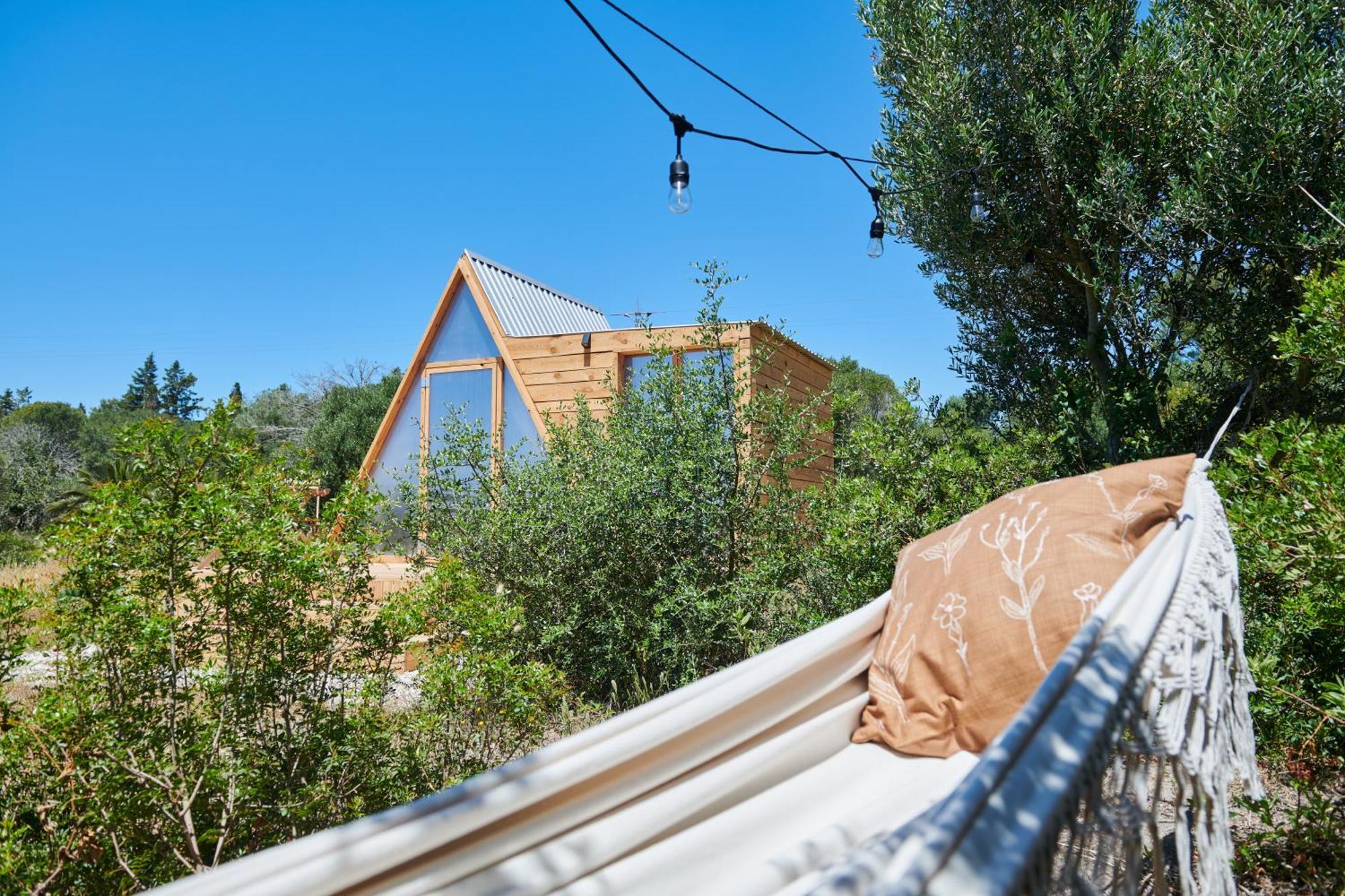 Отель Tranquilo Glamping Осанехос Экстерьер фото